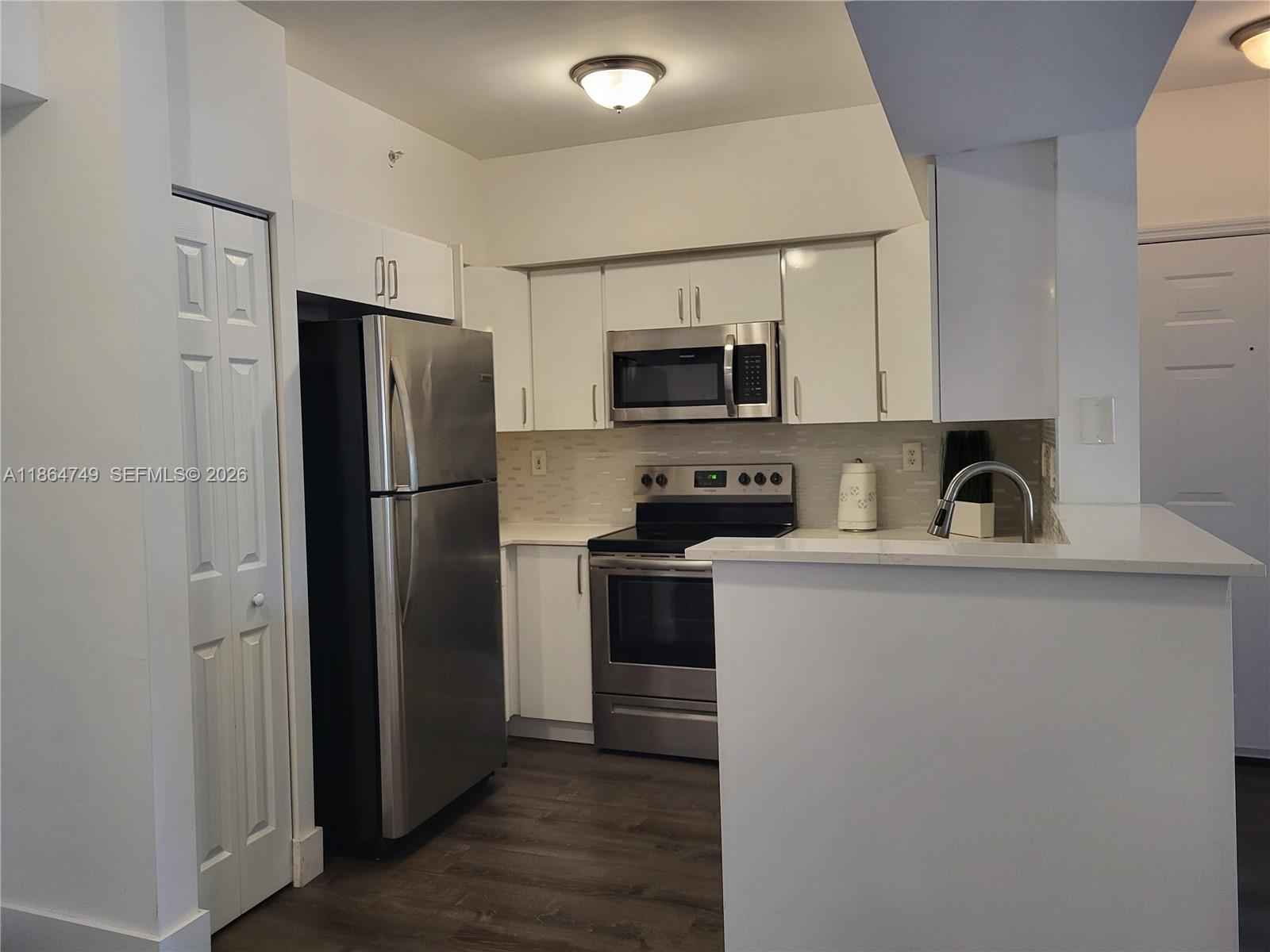 MARQUESA CONDO - Residential