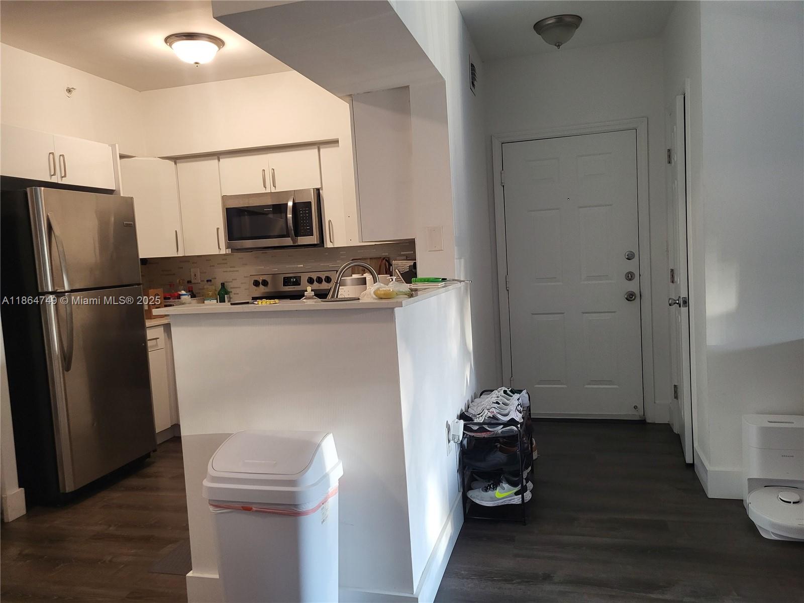 101 SW 117th Ave 7205