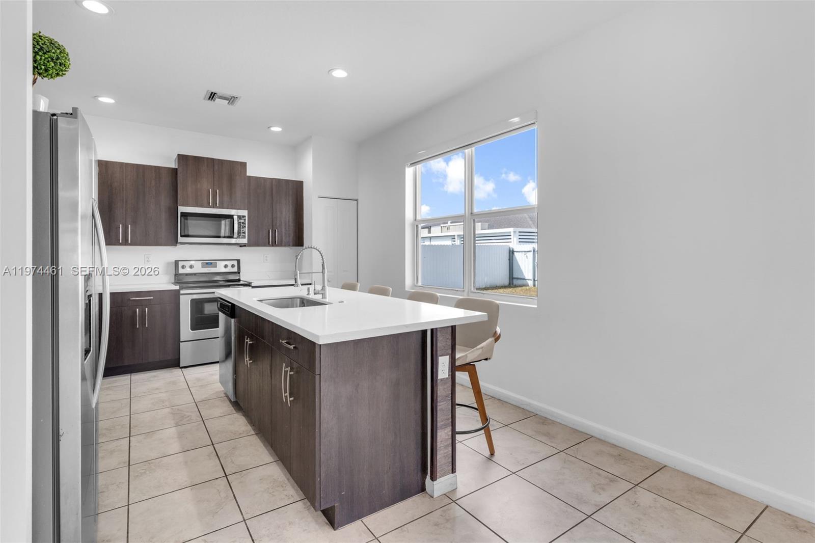 A H AT TURNPIKE SOUTH SEC - Residential