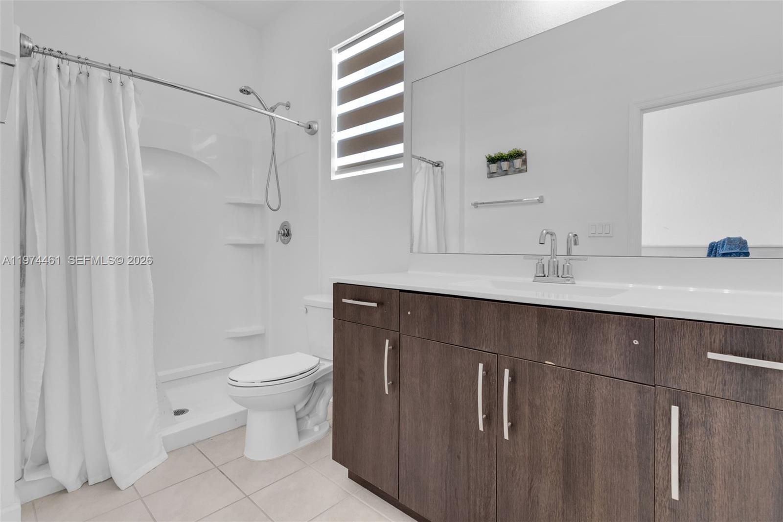 A H AT TURNPIKE SOUTH SEC - Residential