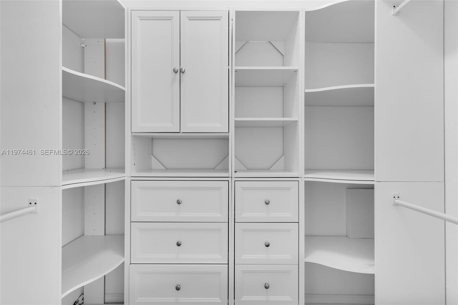 A H AT TURNPIKE SOUTH SEC - Residential