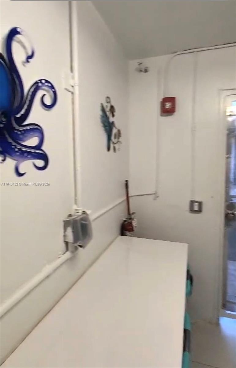 ISLE OF NORMANDY MIAMI VI - Residential Lease