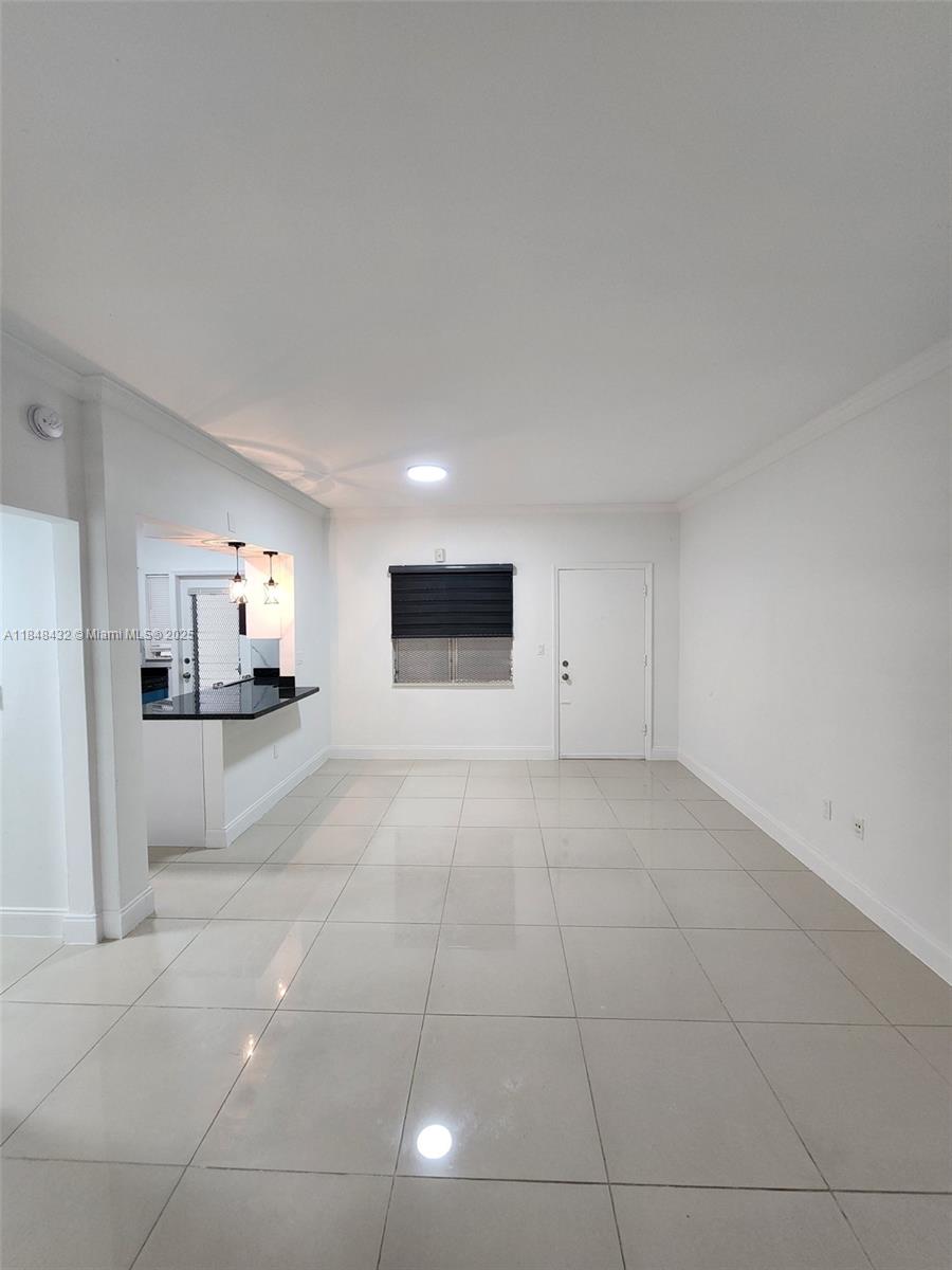 ISLE OF NORMANDY MIAMI VI - Residential Lease