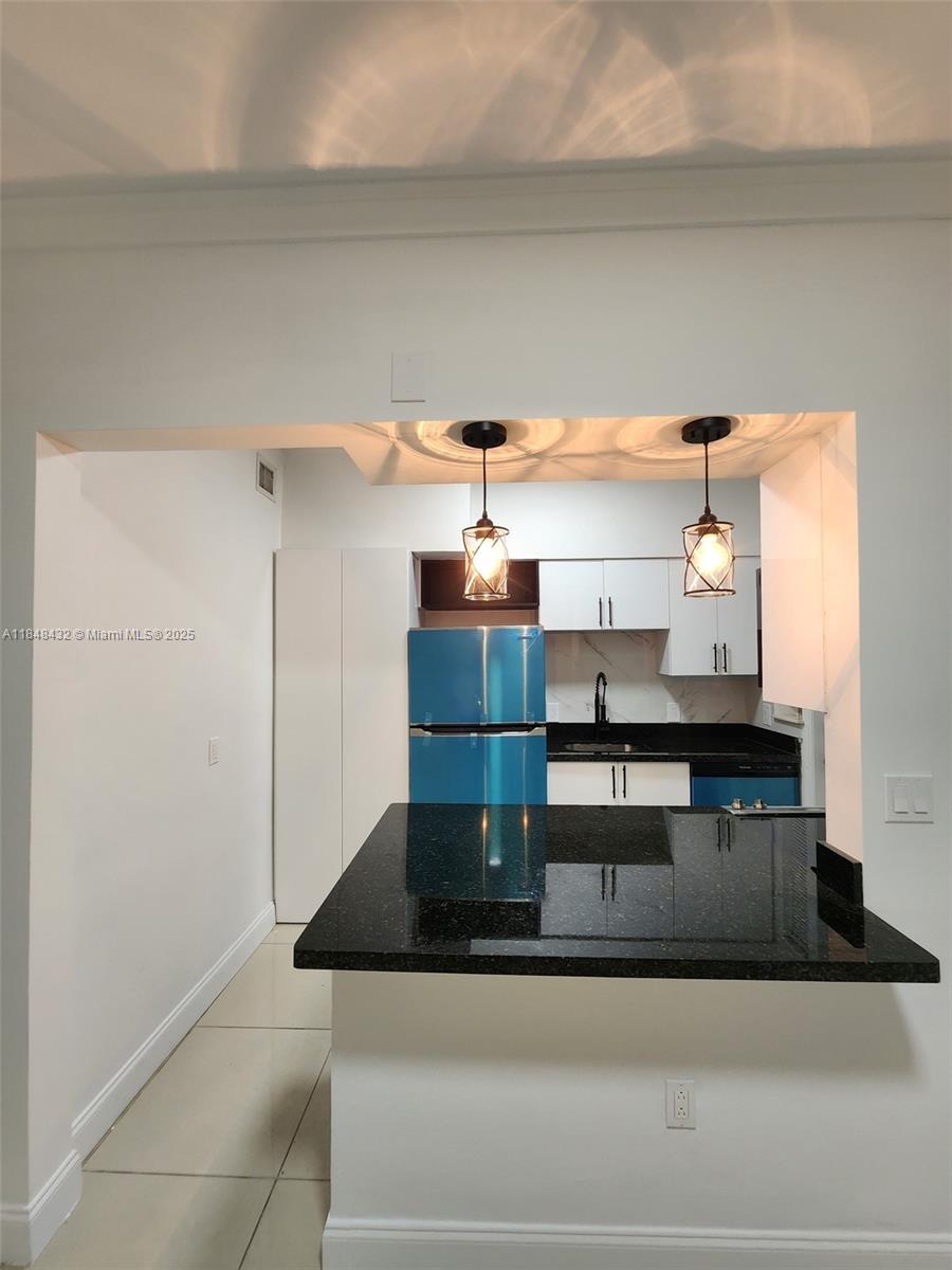 ISLE OF NORMANDY MIAMI VI - Residential Lease