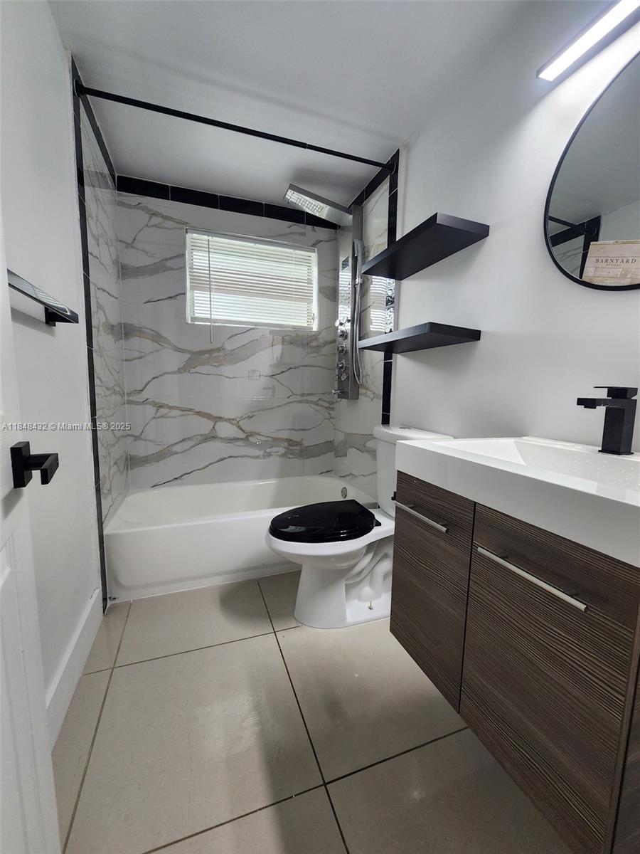 ISLE OF NORMANDY MIAMI VI - Residential Lease