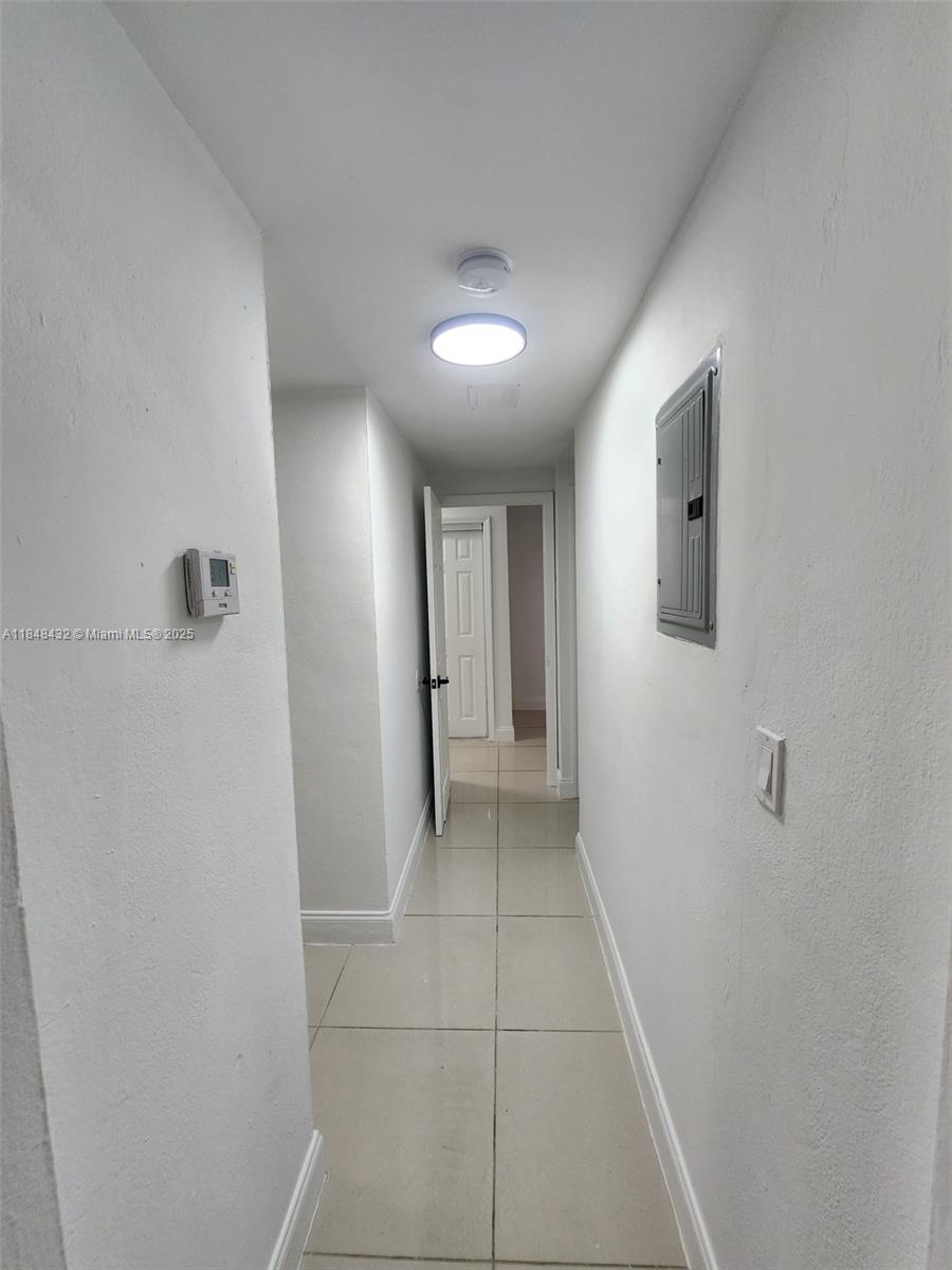 ISLE OF NORMANDY MIAMI VI - Residential Lease