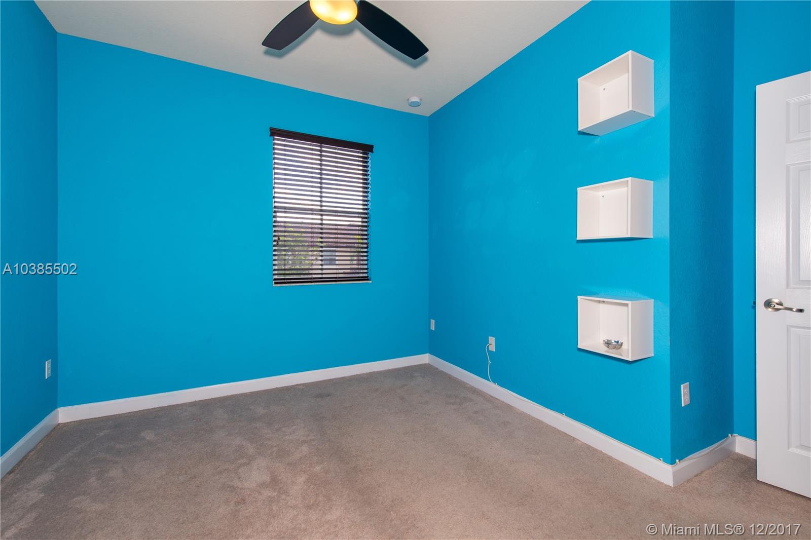 CORAL LAKES KINGDOM - Residential