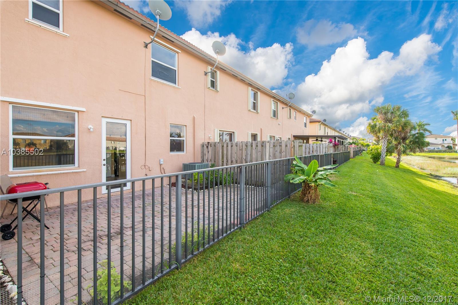 CORAL LAKES KINGDOM - Residential