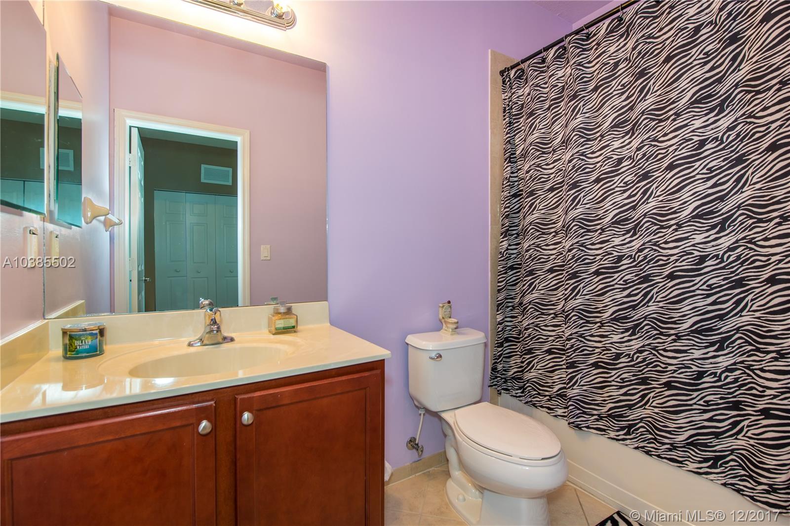 CORAL LAKES KINGDOM - Residential