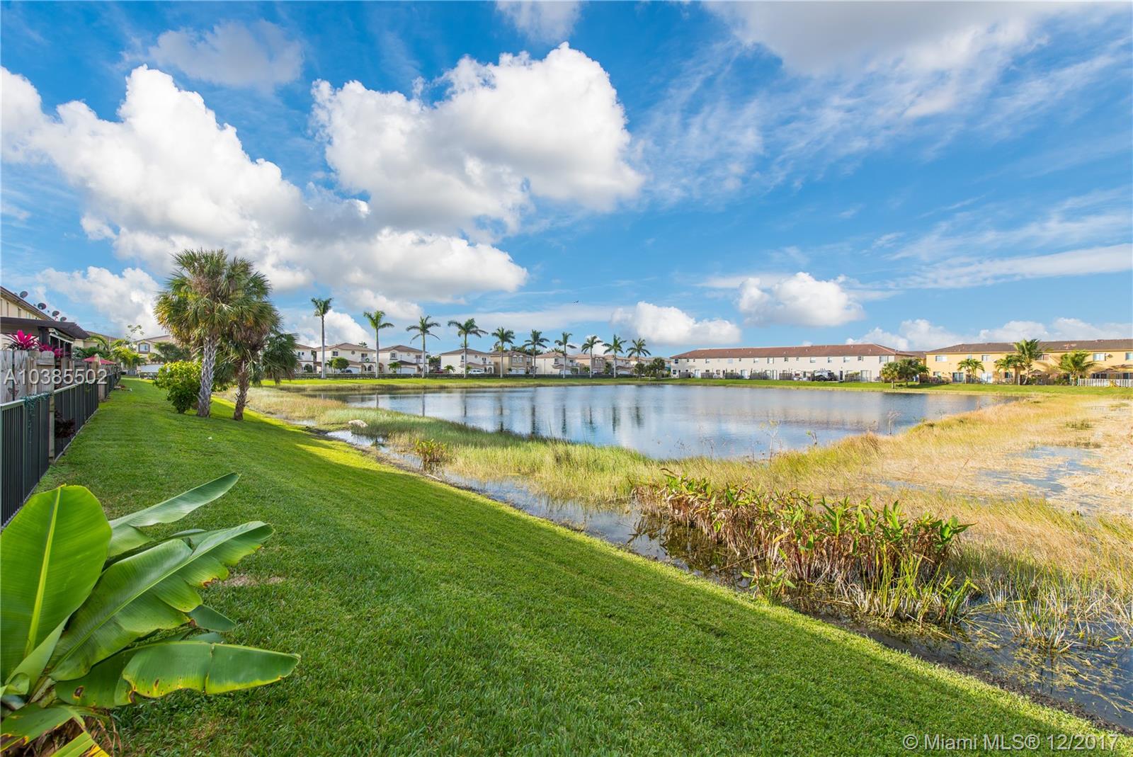 CORAL LAKES KINGDOM - Residential