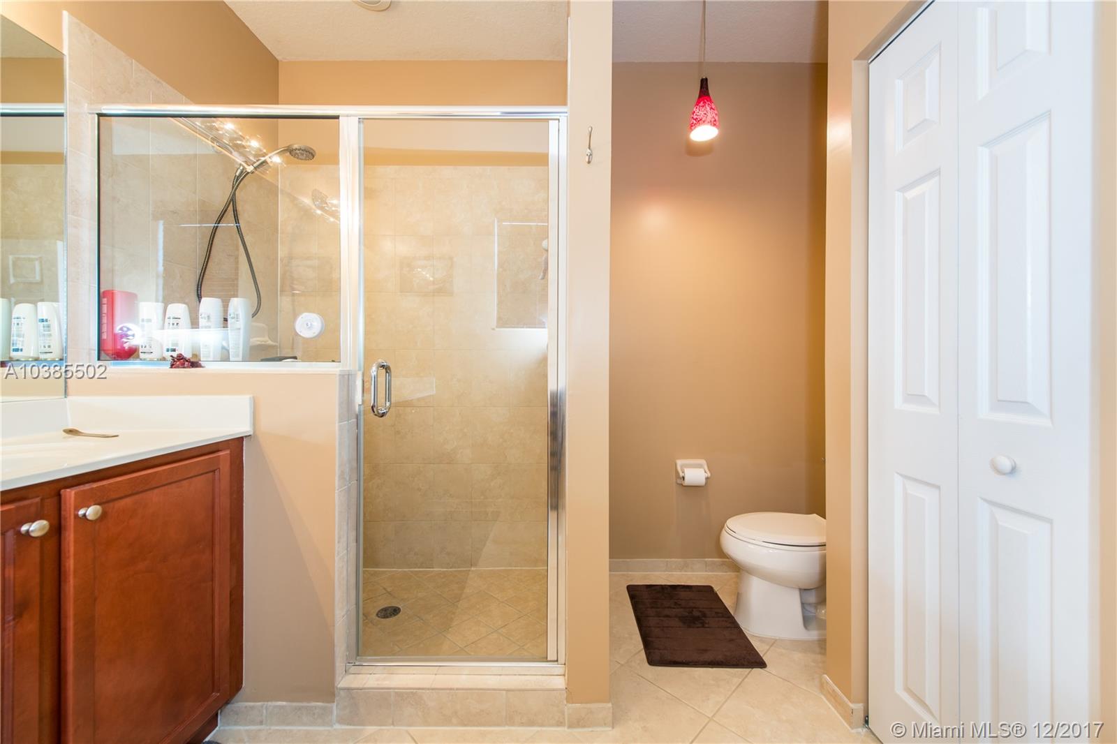 CORAL LAKES KINGDOM - Residential