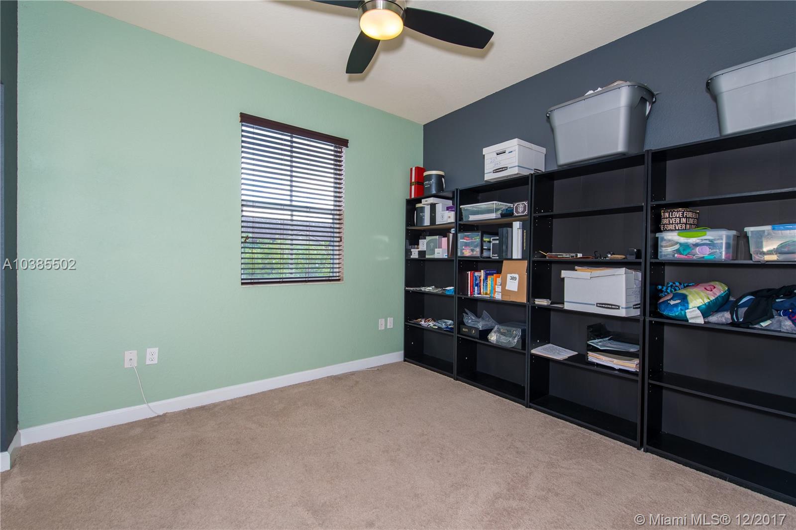 CORAL LAKES KINGDOM - Residential