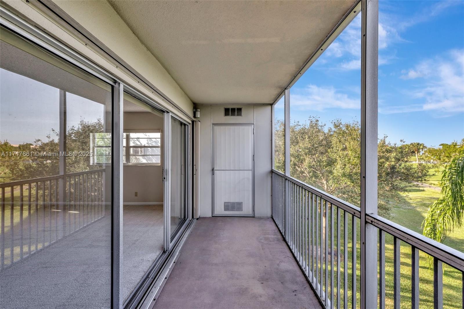CAMBRIDGE AT CENTURY VILL - Residential