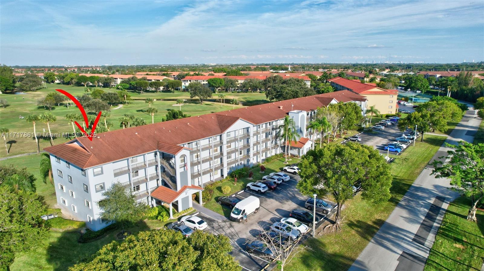 CAMBRIDGE AT CENTURY VILL - Residential