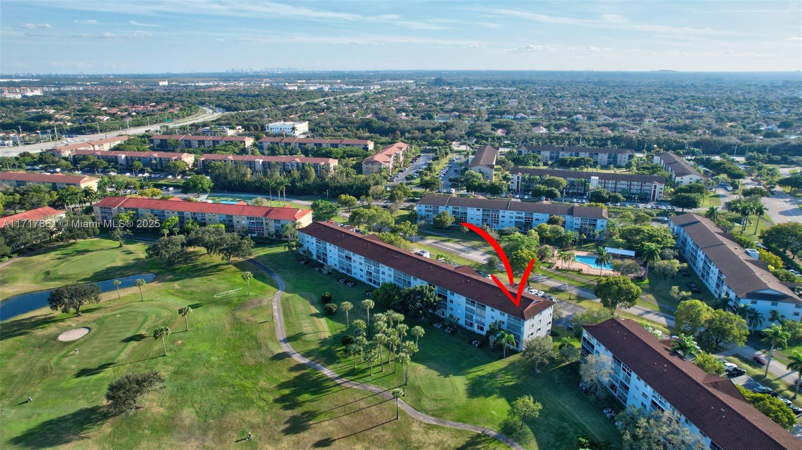 CAMBRIDGE AT CENTURY VILL - Residential