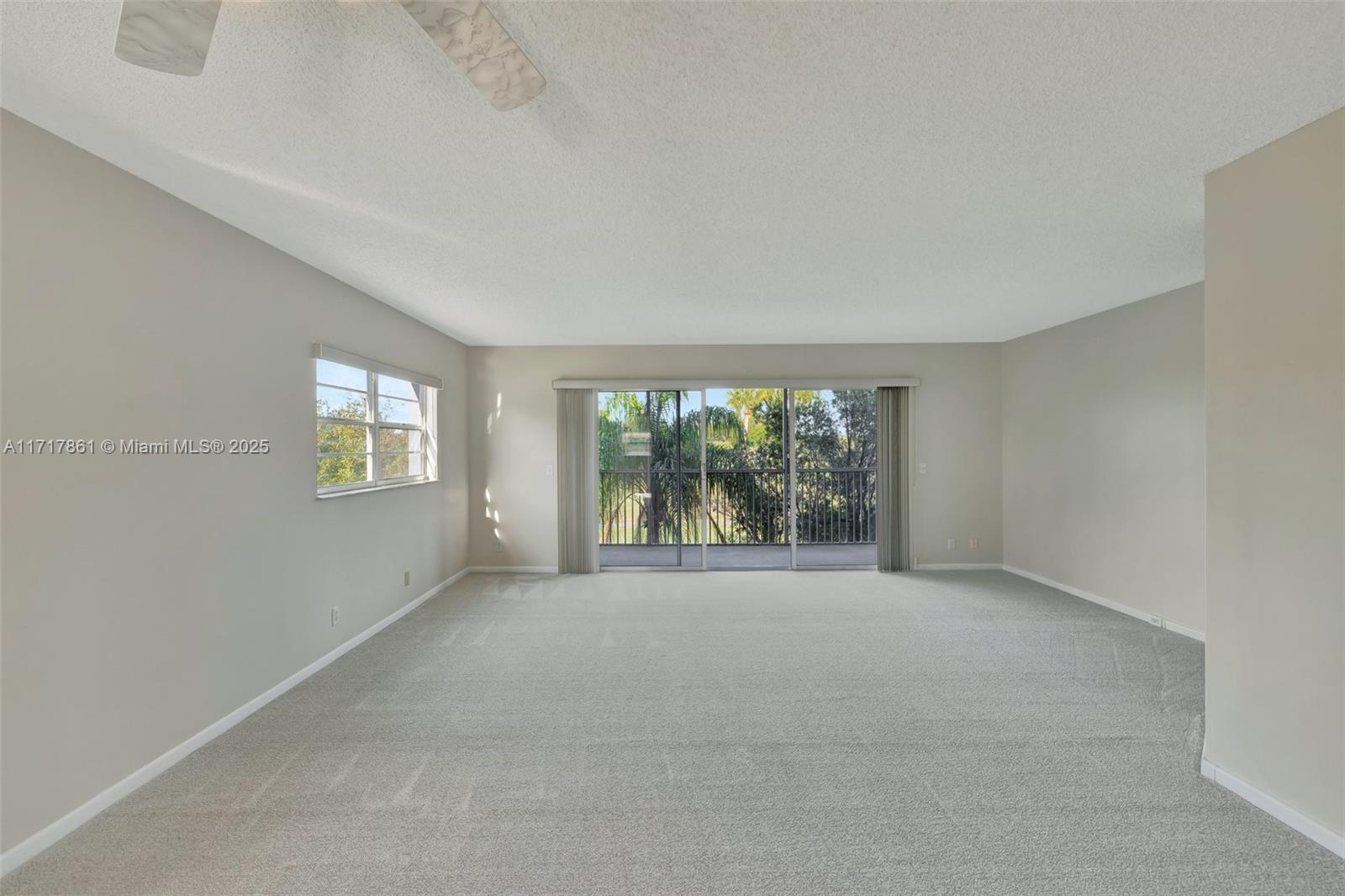 CAMBRIDGE AT CENTURY VILL - Residential