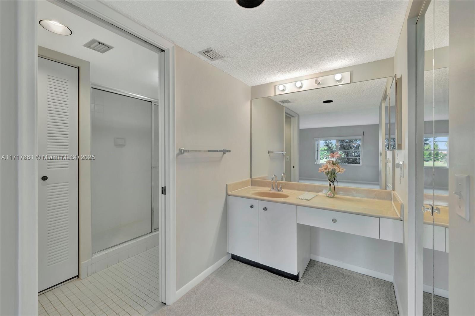 CAMBRIDGE AT CENTURY VILL - Residential