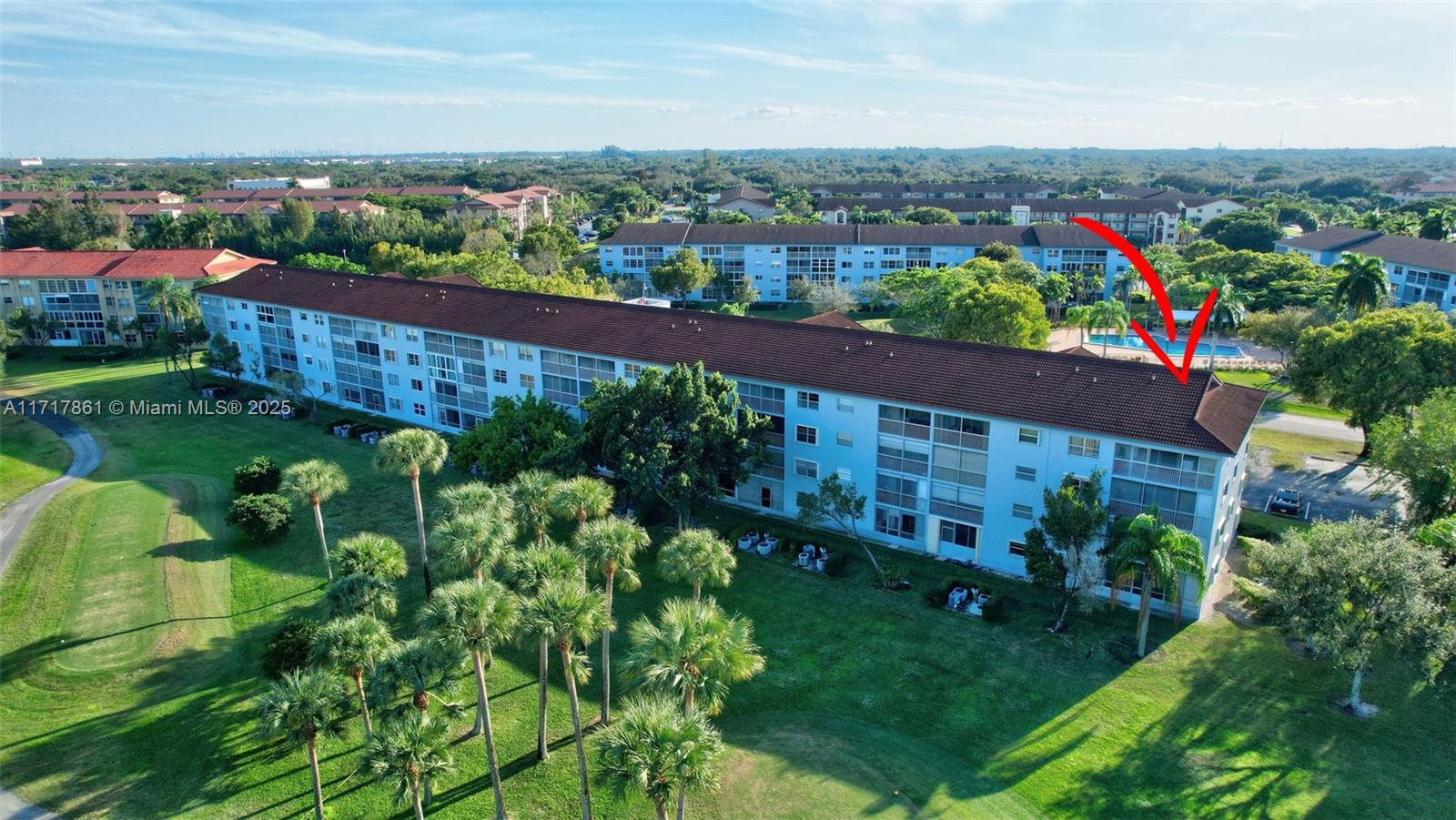 CAMBRIDGE AT CENTURY VILL - Residential