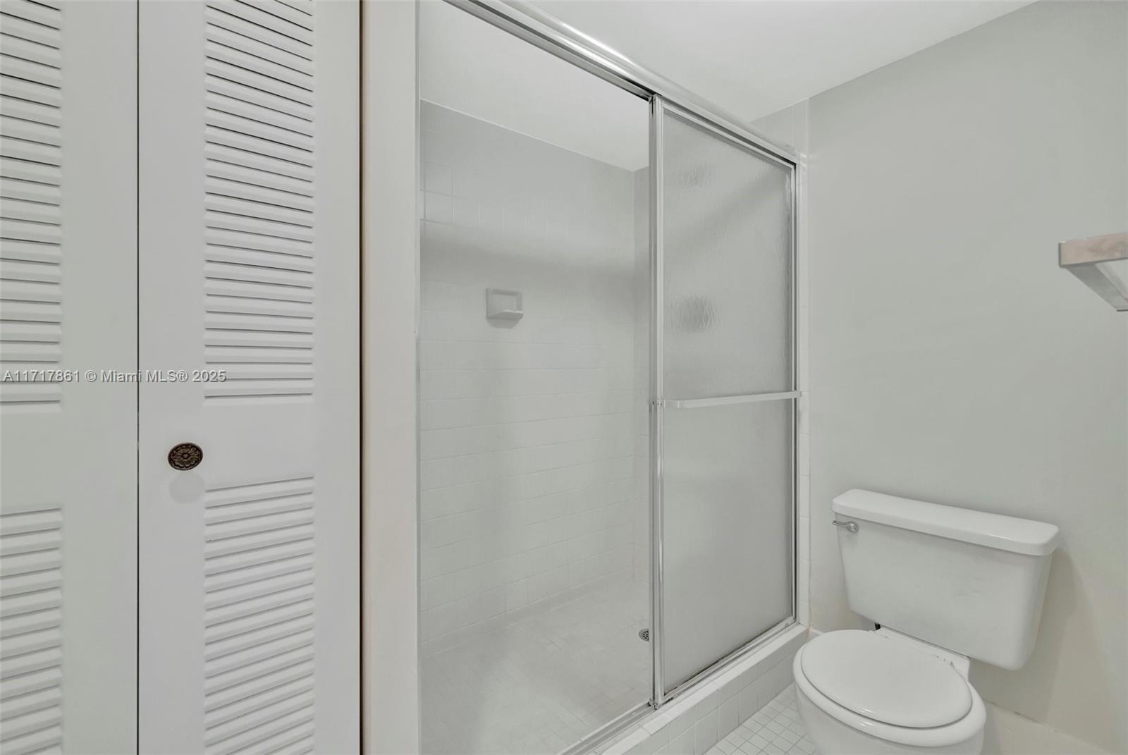 CAMBRIDGE AT CENTURY VILL - Residential
