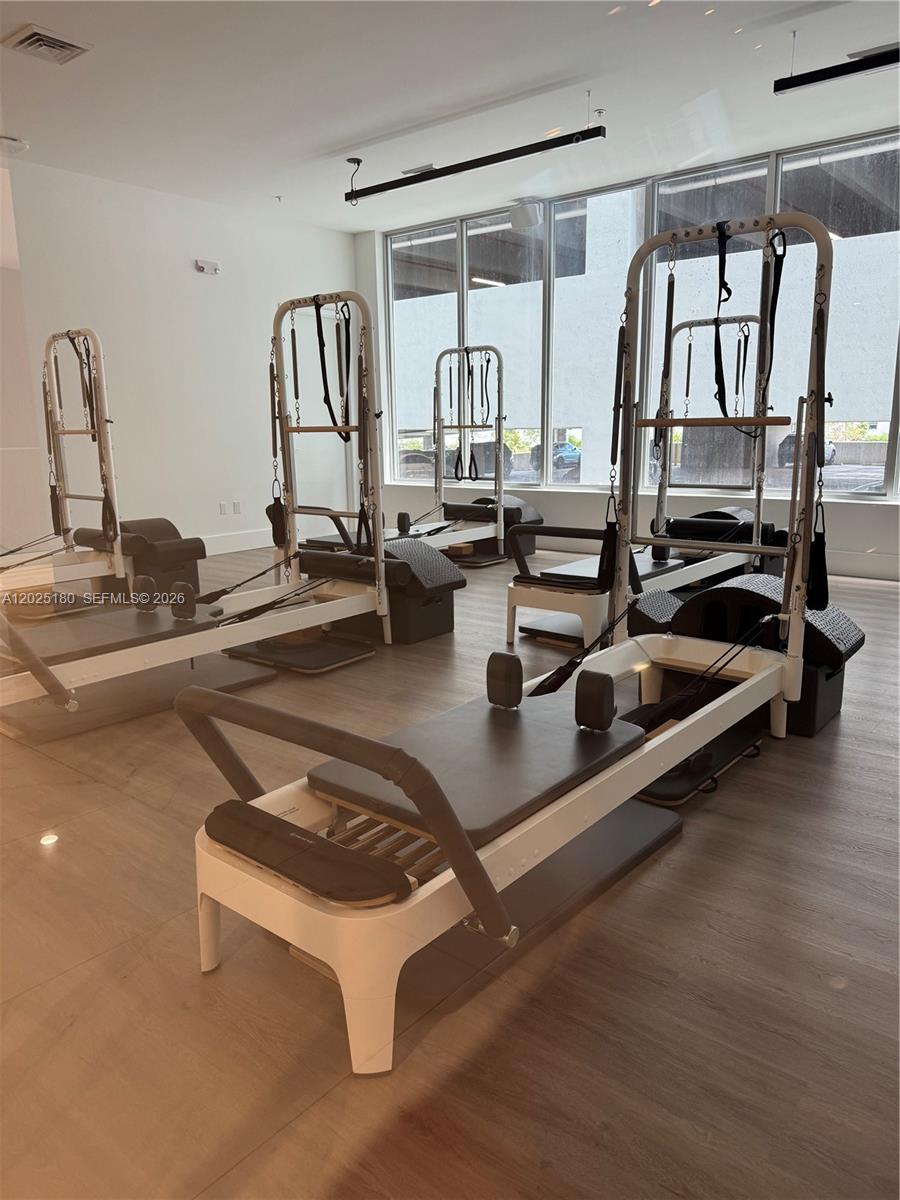 MIDTOWN DORAL CONDO 4 - Residential