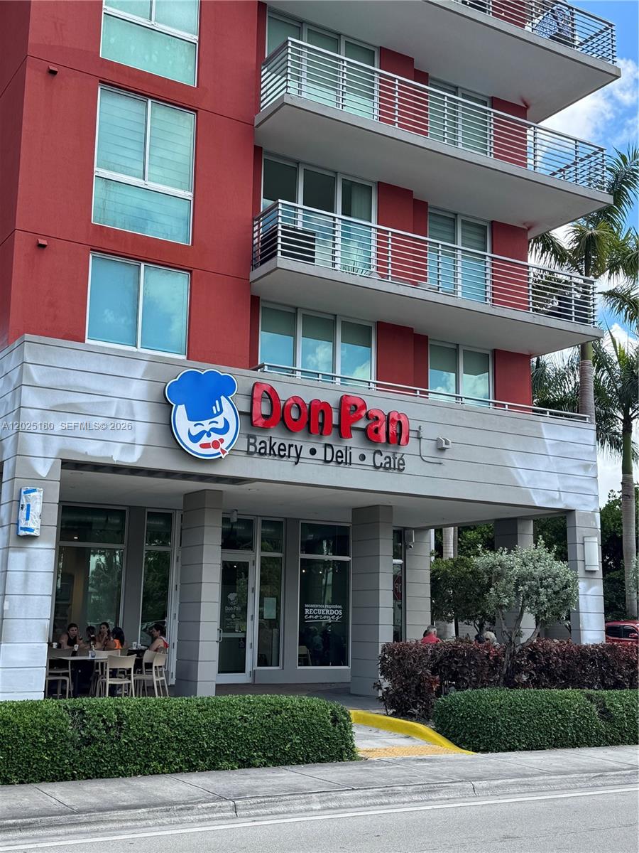 MIDTOWN DORAL CONDO 4 - Residential