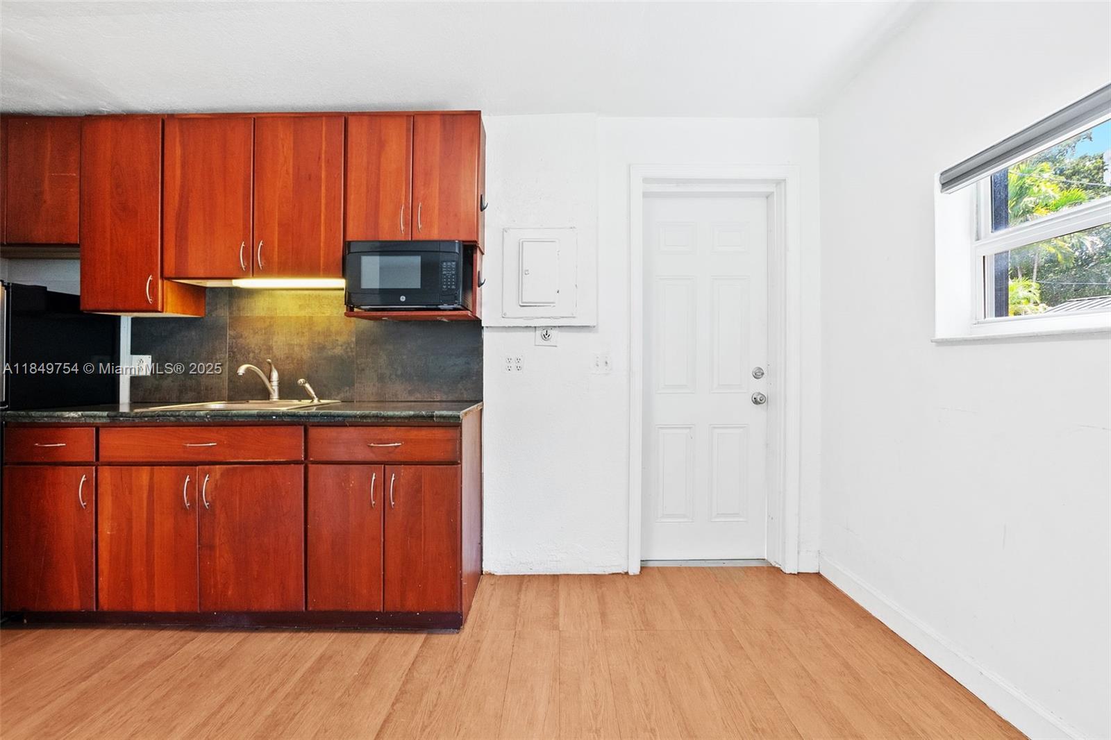 REV PL SEC 2 CC ESTATES - Residential