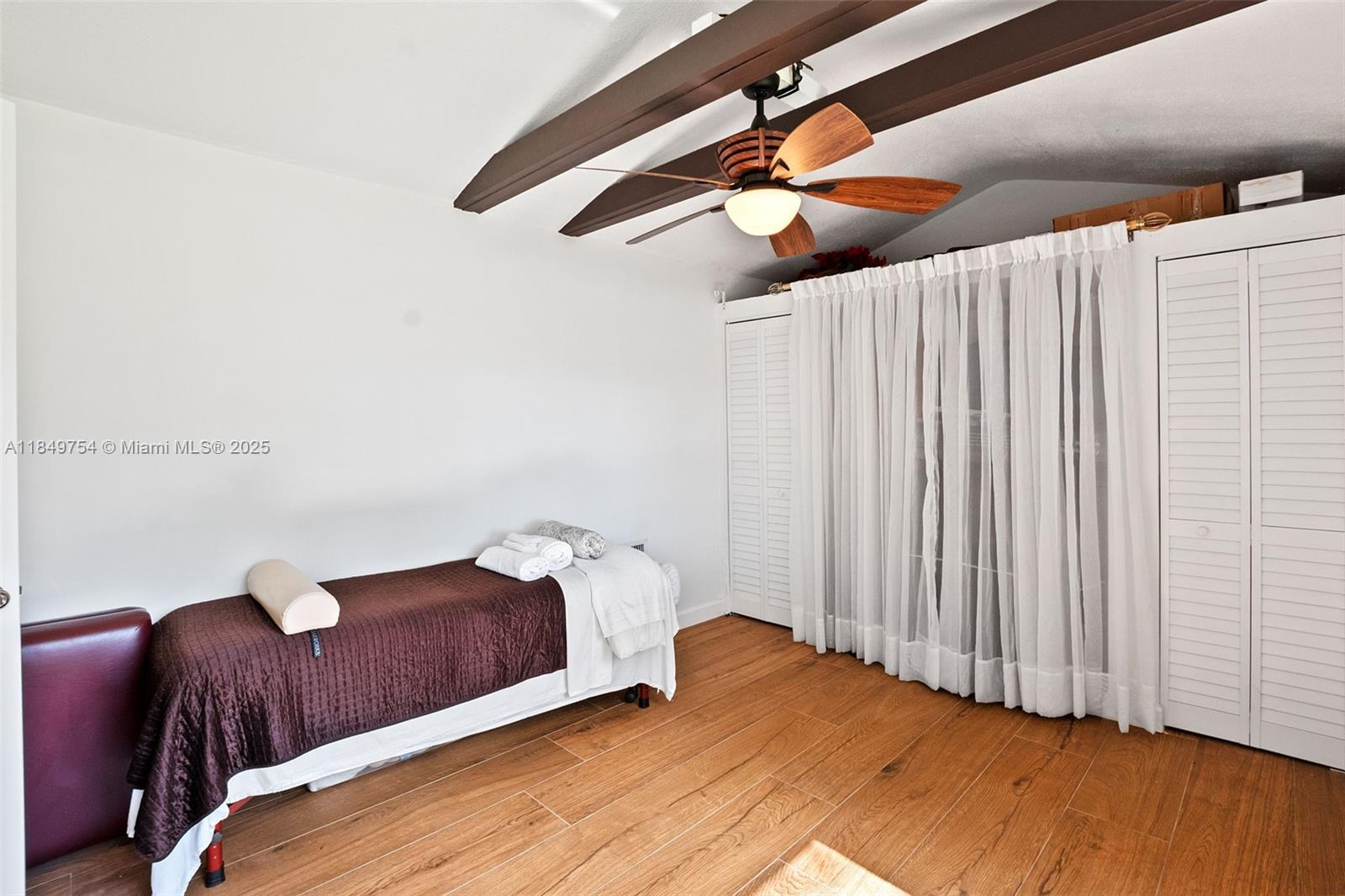 REV PL SEC 2 CC ESTATES - Residential