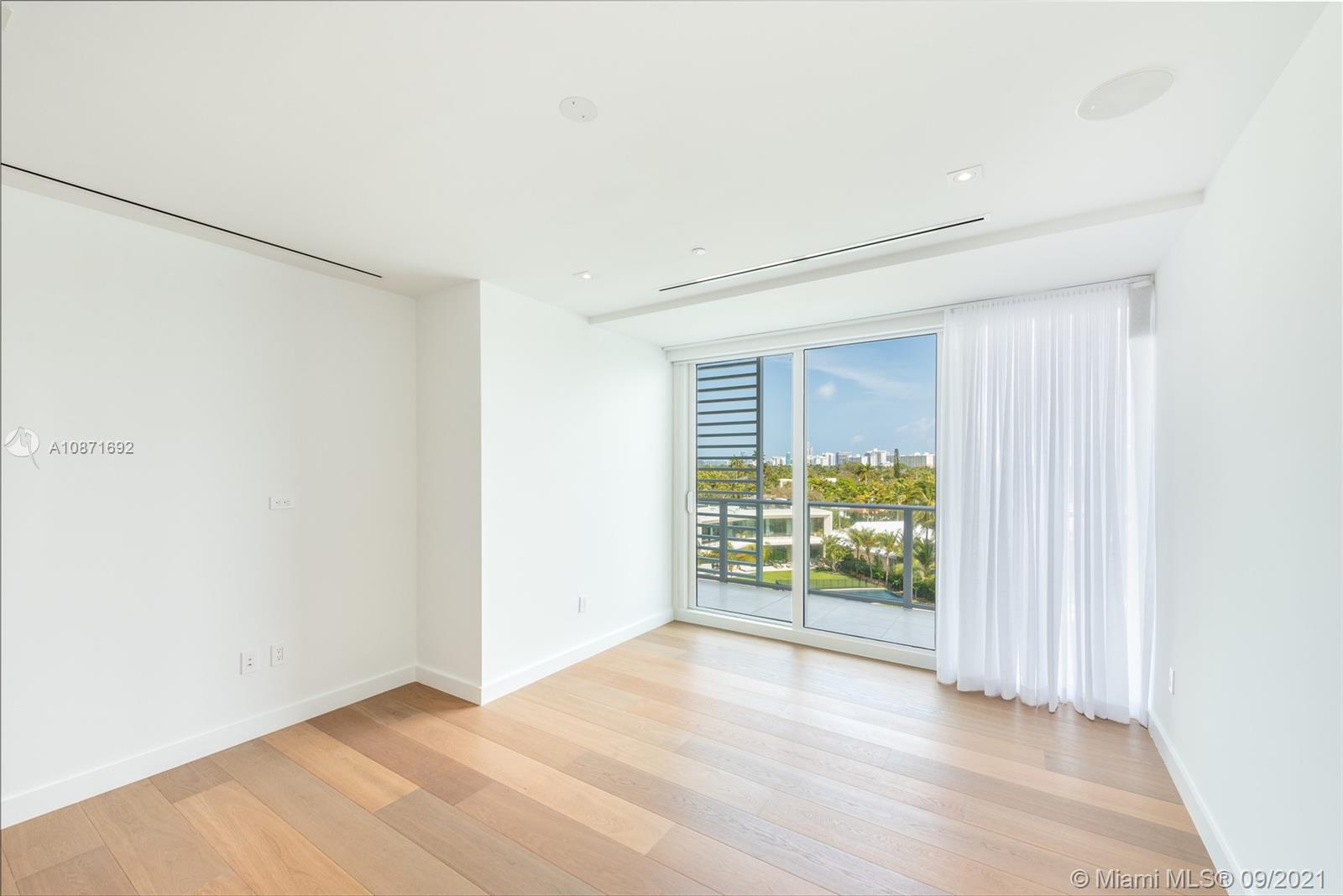 Ritz C Residences Miami Be - Residential