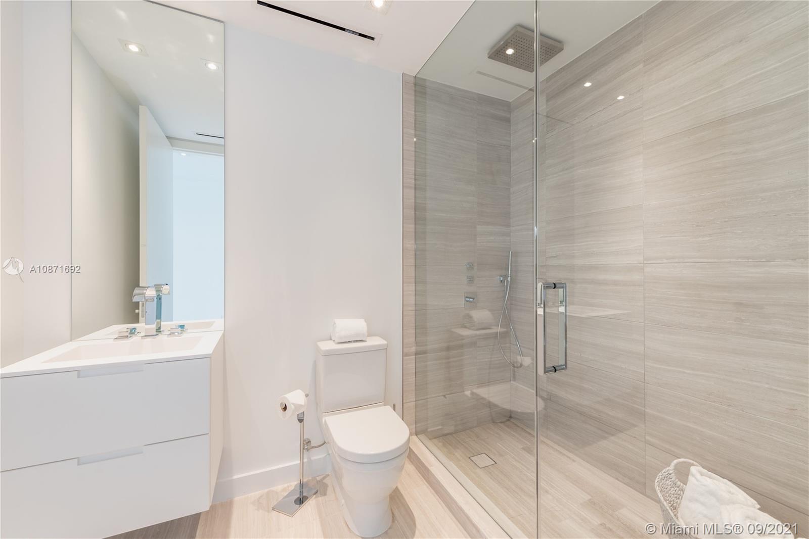 Ritz C Residences Miami Be - Residential