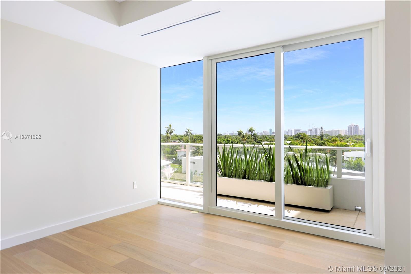 Ritz C Residences Miami Be - Residential