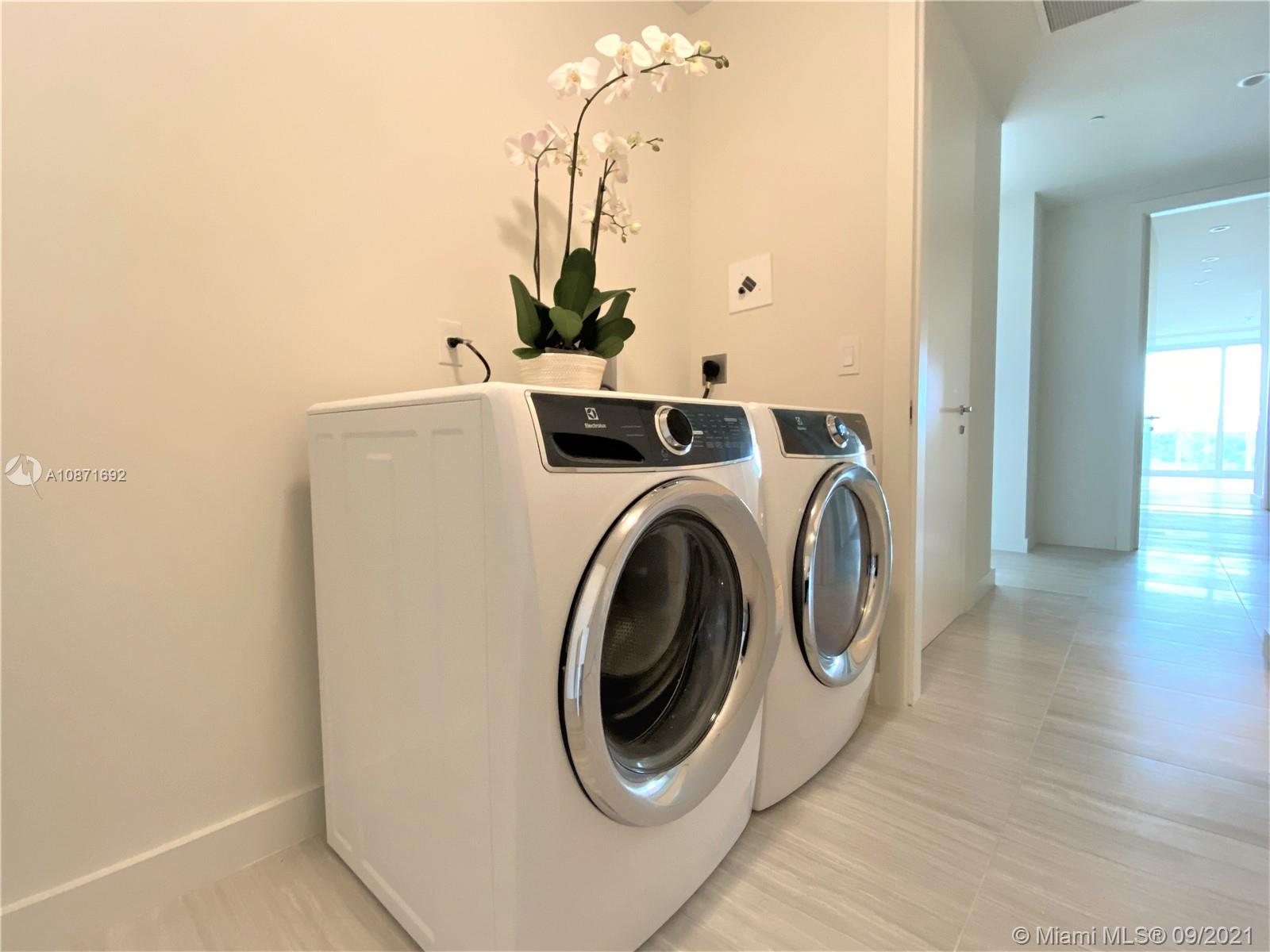 Ritz C Residences Miami Be - Residential