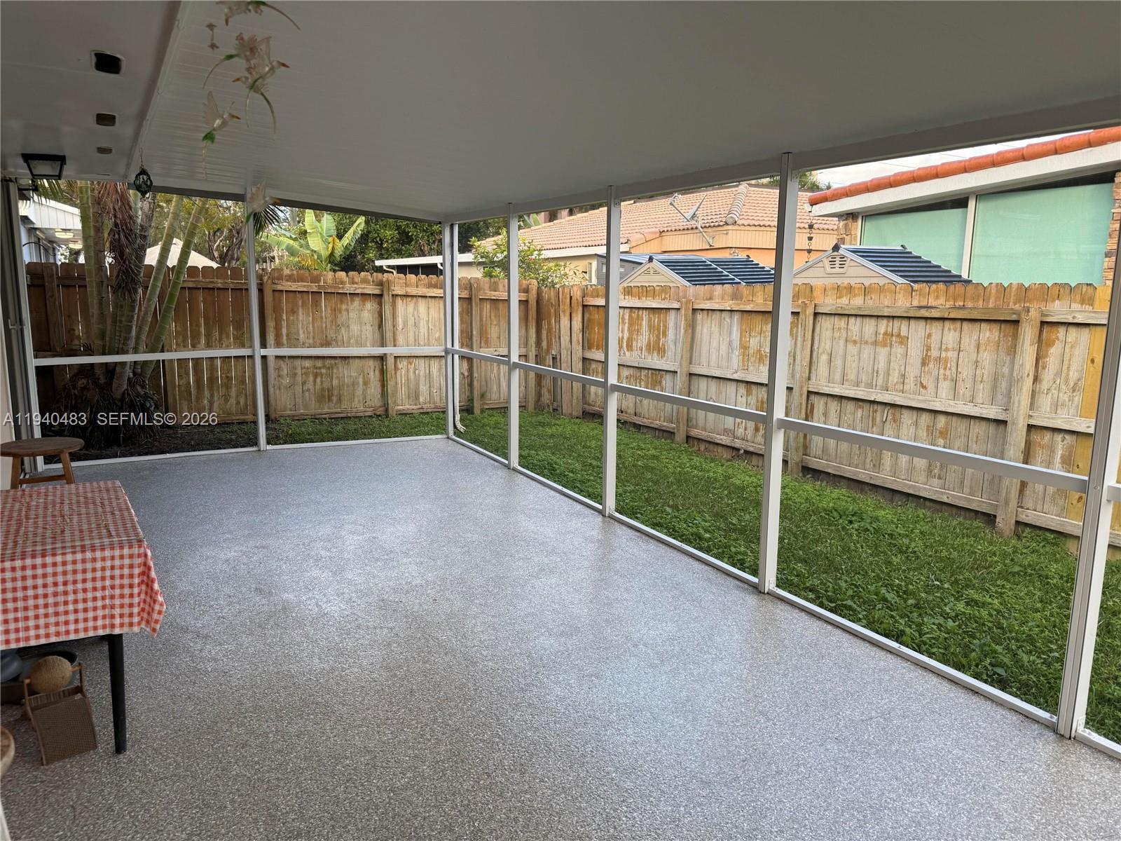 CORAL HIGHLANDS - Residential