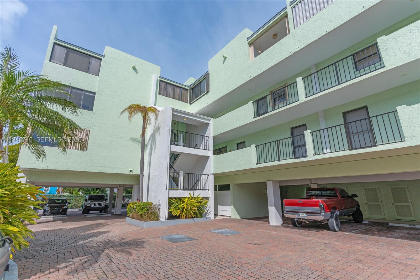 PLANTATION BY THE SEA - Residential