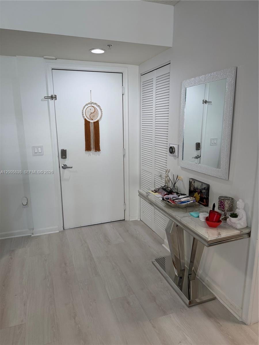 VENTURE AT AVENTURA EAST - Residential