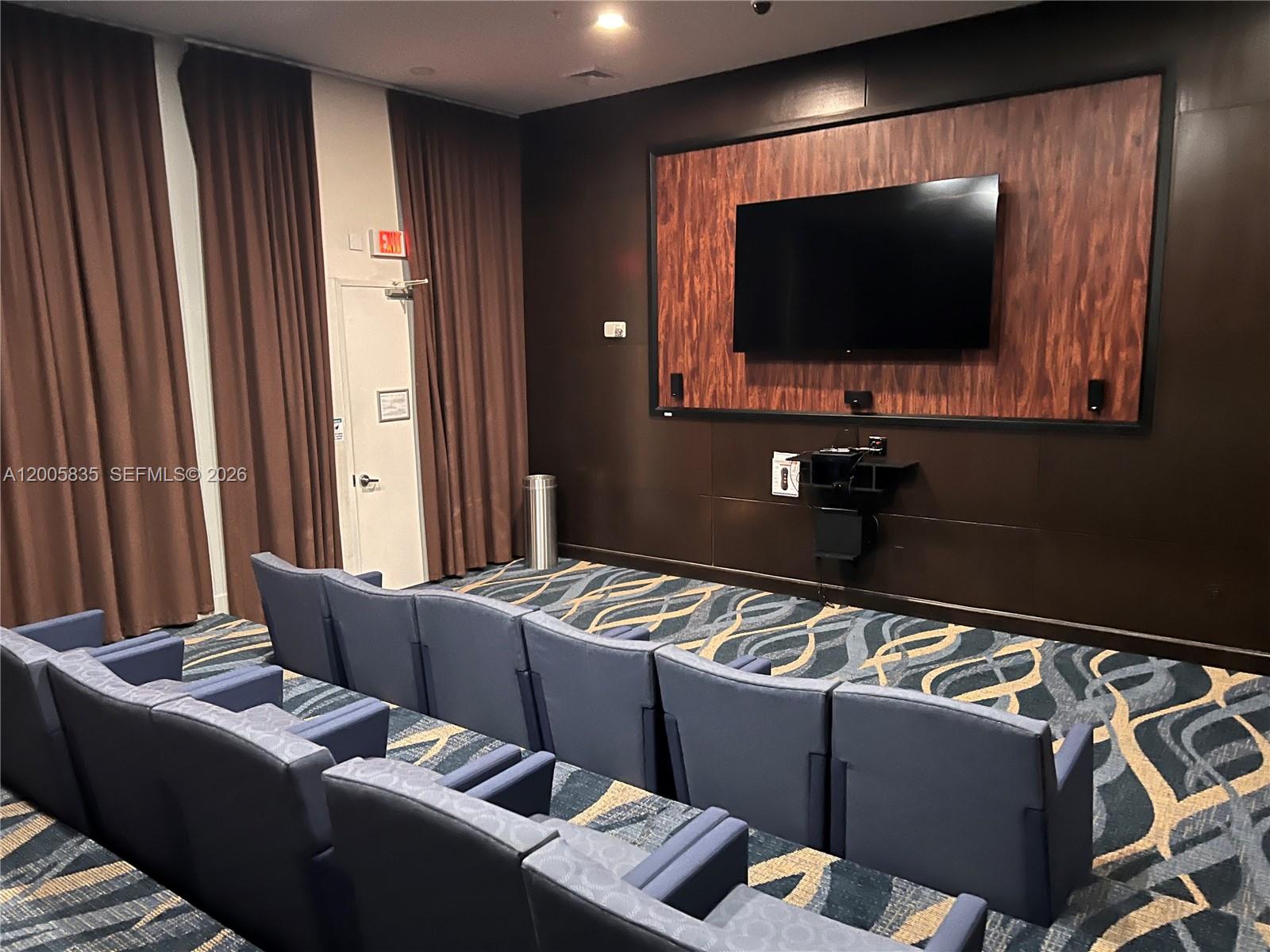 VENTURE AT AVENTURA EAST - Residential