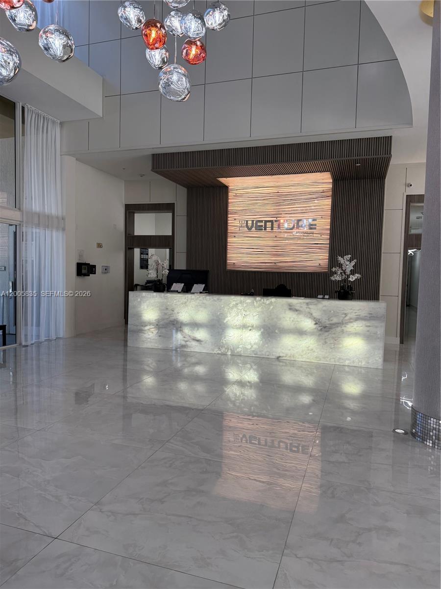 VENTURE AT AVENTURA EAST - Residential