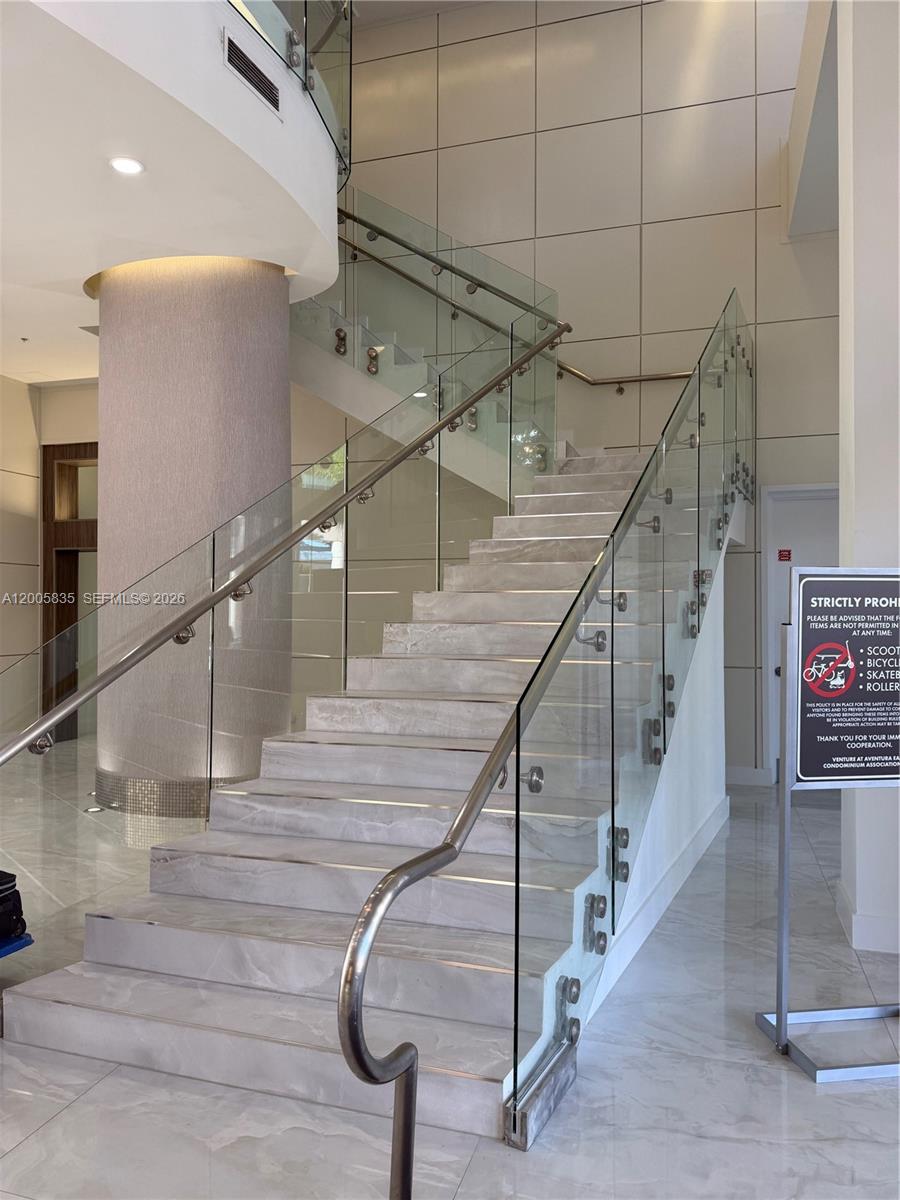 VENTURE AT AVENTURA EAST - Residential