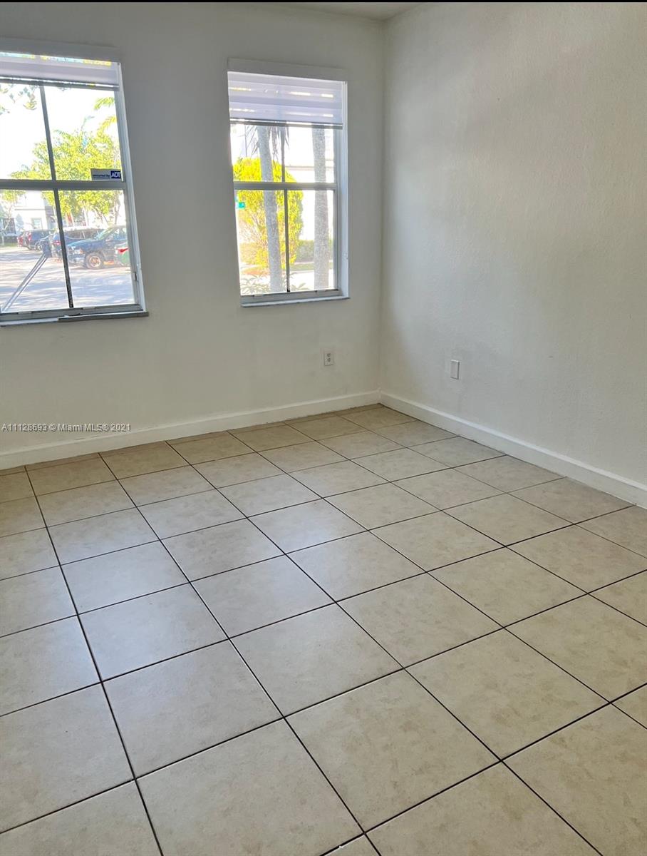 DORAL ISLES NORTH SEC TWO - Residential Lease