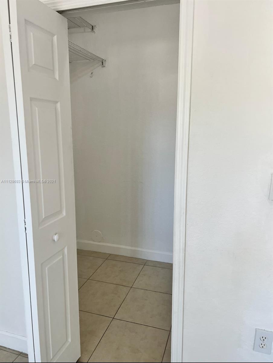 DORAL ISLES NORTH SEC TWO - Residential Lease