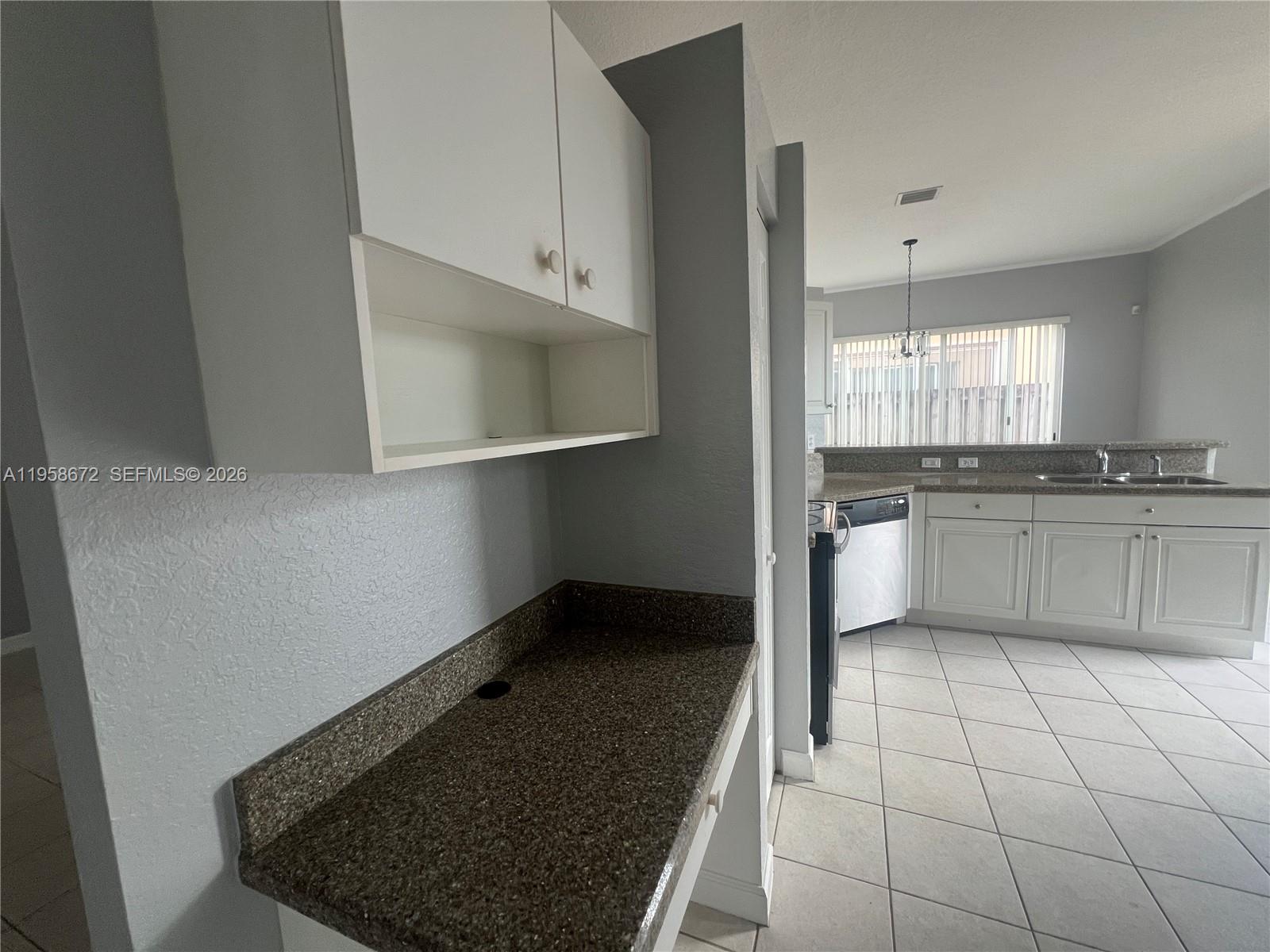 LAKES BY THE BAY SEC 8 - Residential