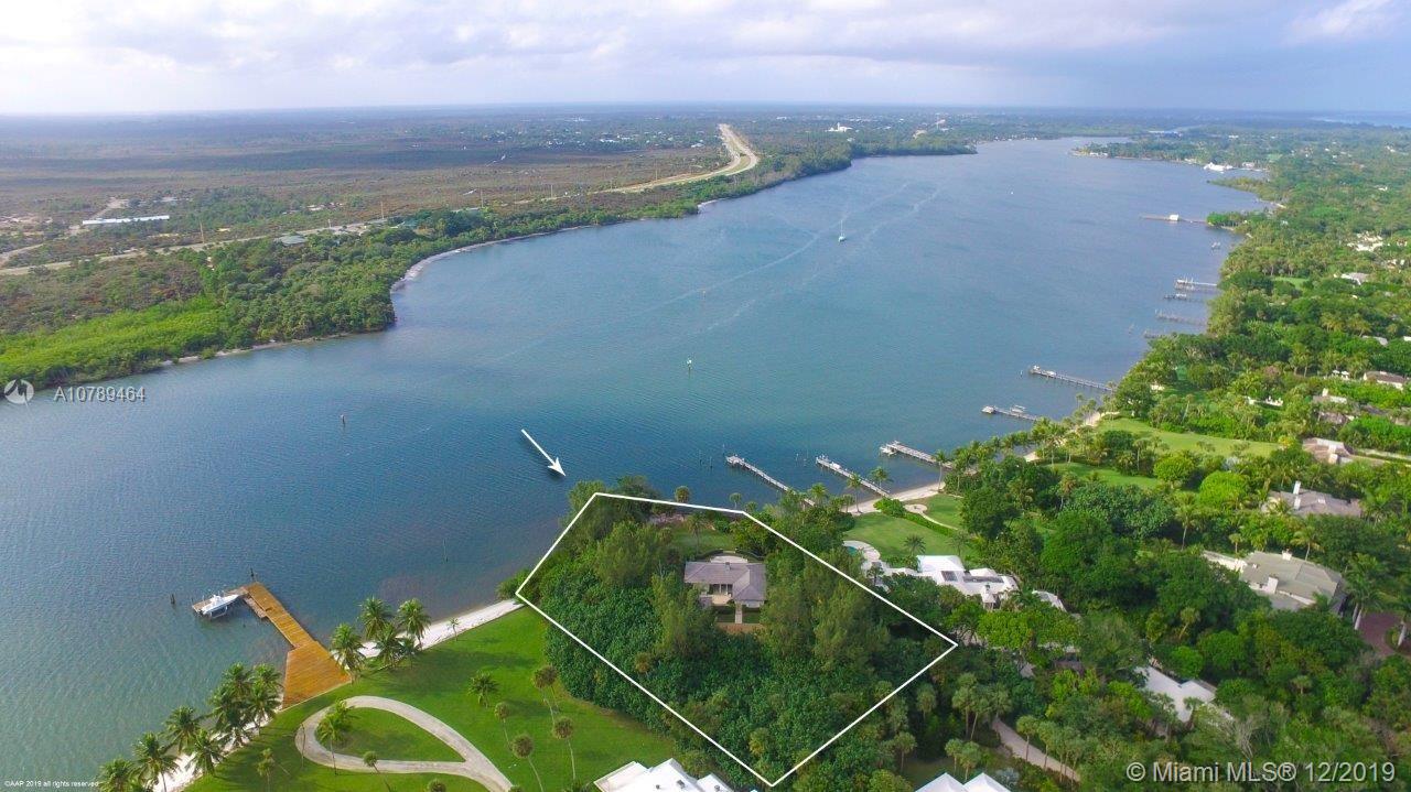 JUPITER ISLAND - Residential