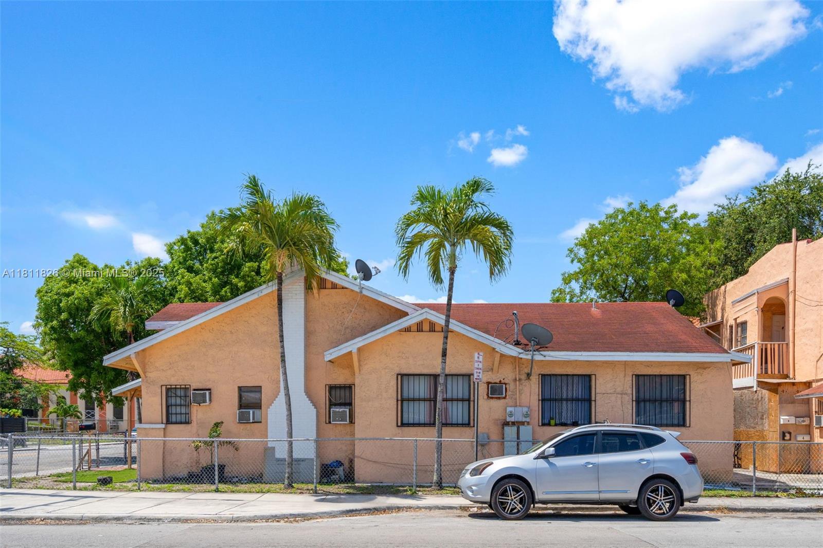 142 NW 10th Ave