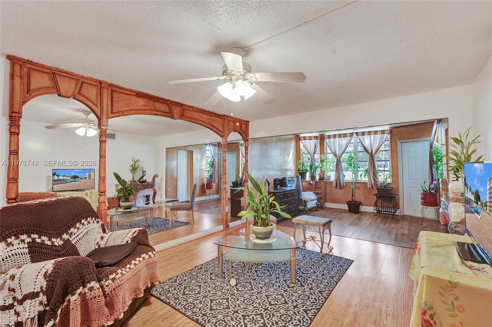 JADE WINDS GROUP-DAISY GA - Residential