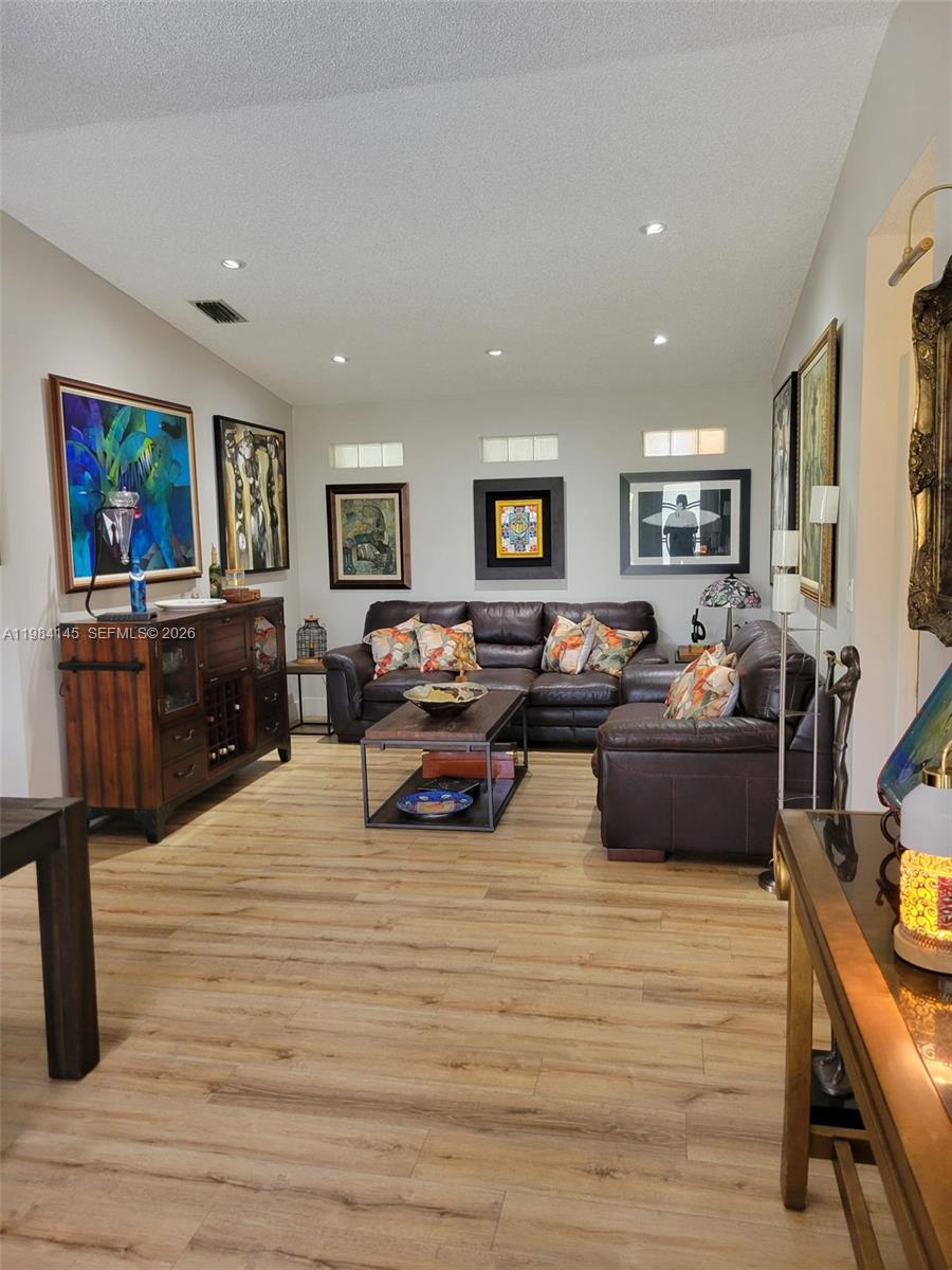 WEITZER SERENA LAKES WEST - Residential