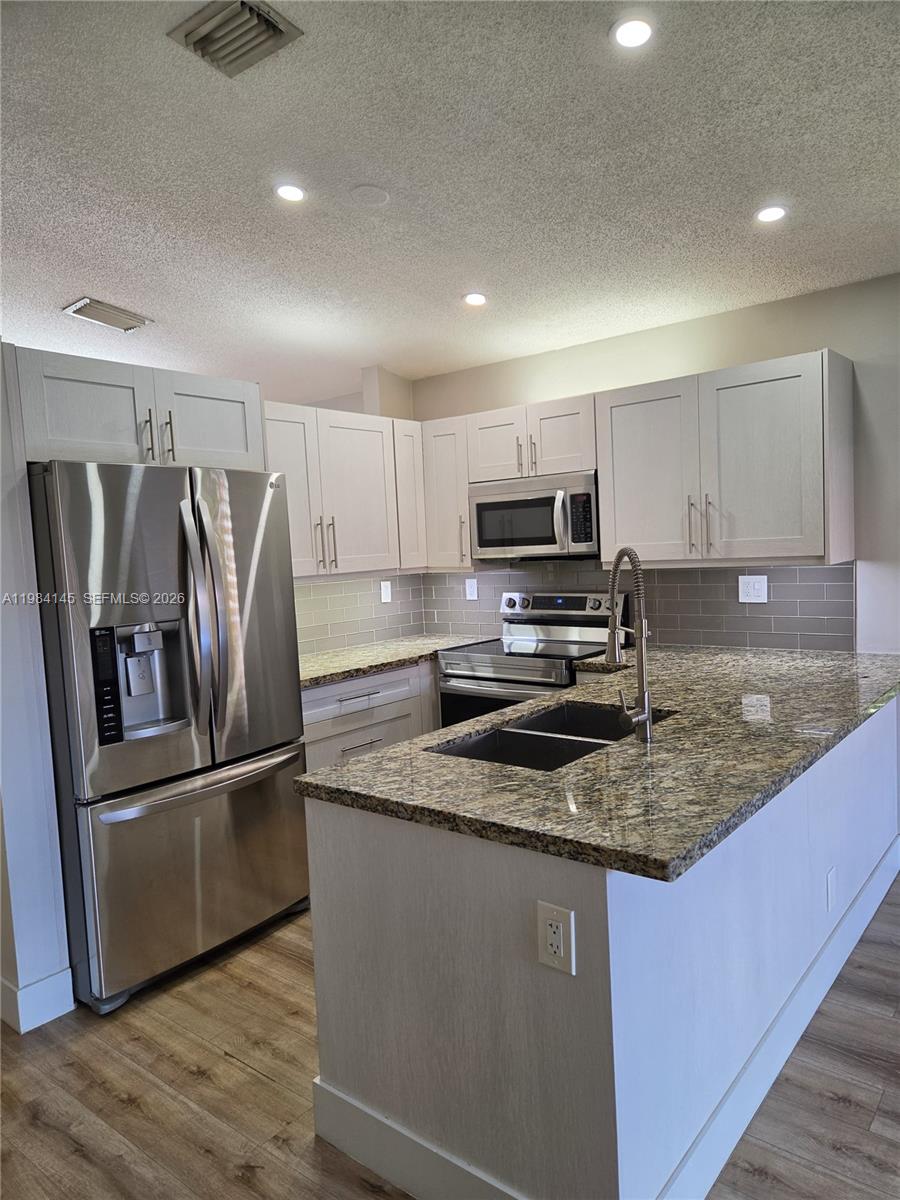 WEITZER SERENA LAKES WEST - Residential