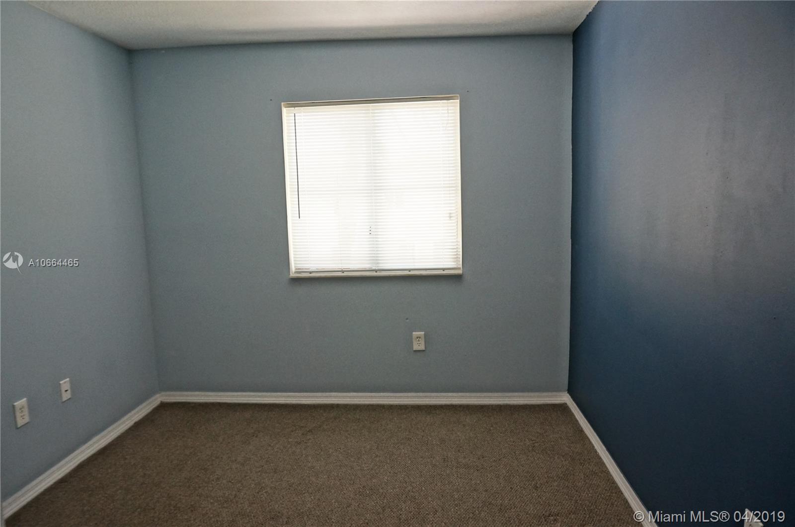 VENETIA GROVE - Residential