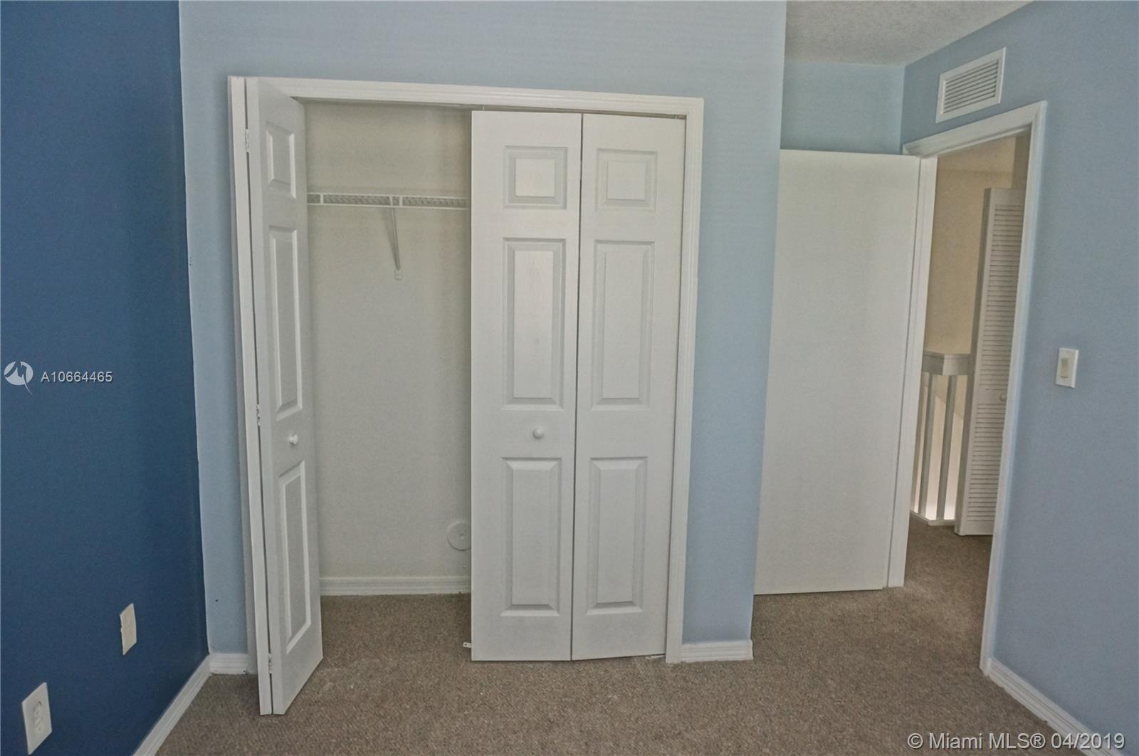 VENETIA GROVE - Residential