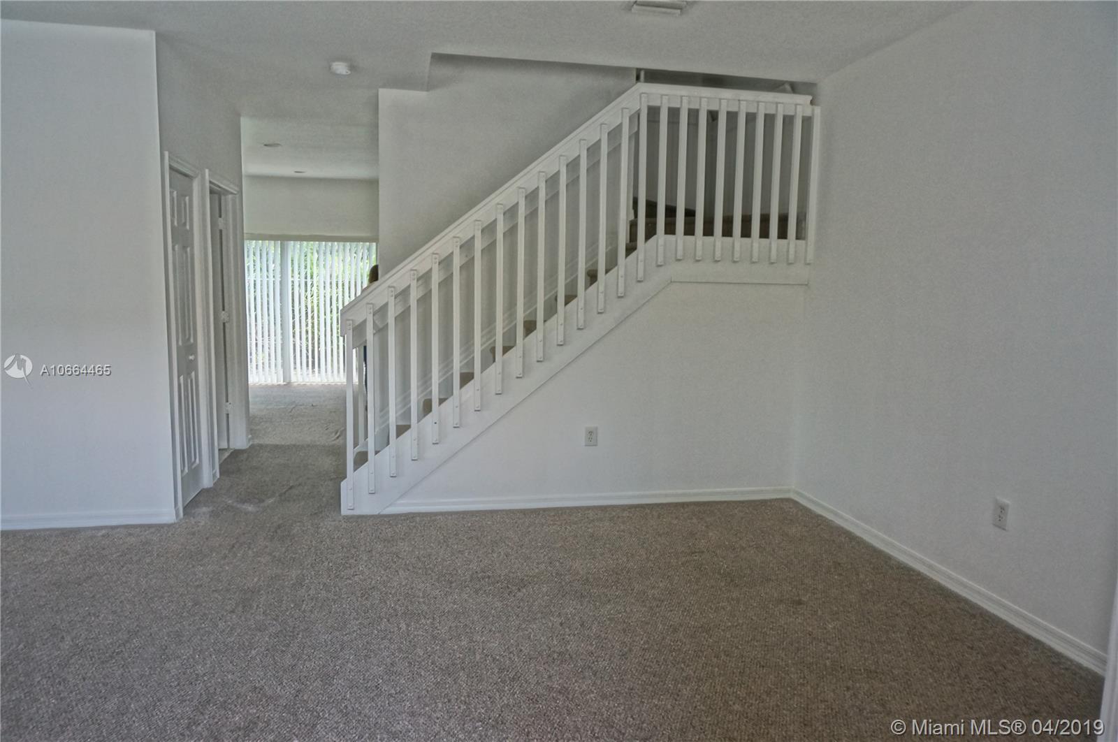 VENETIA GROVE - Residential