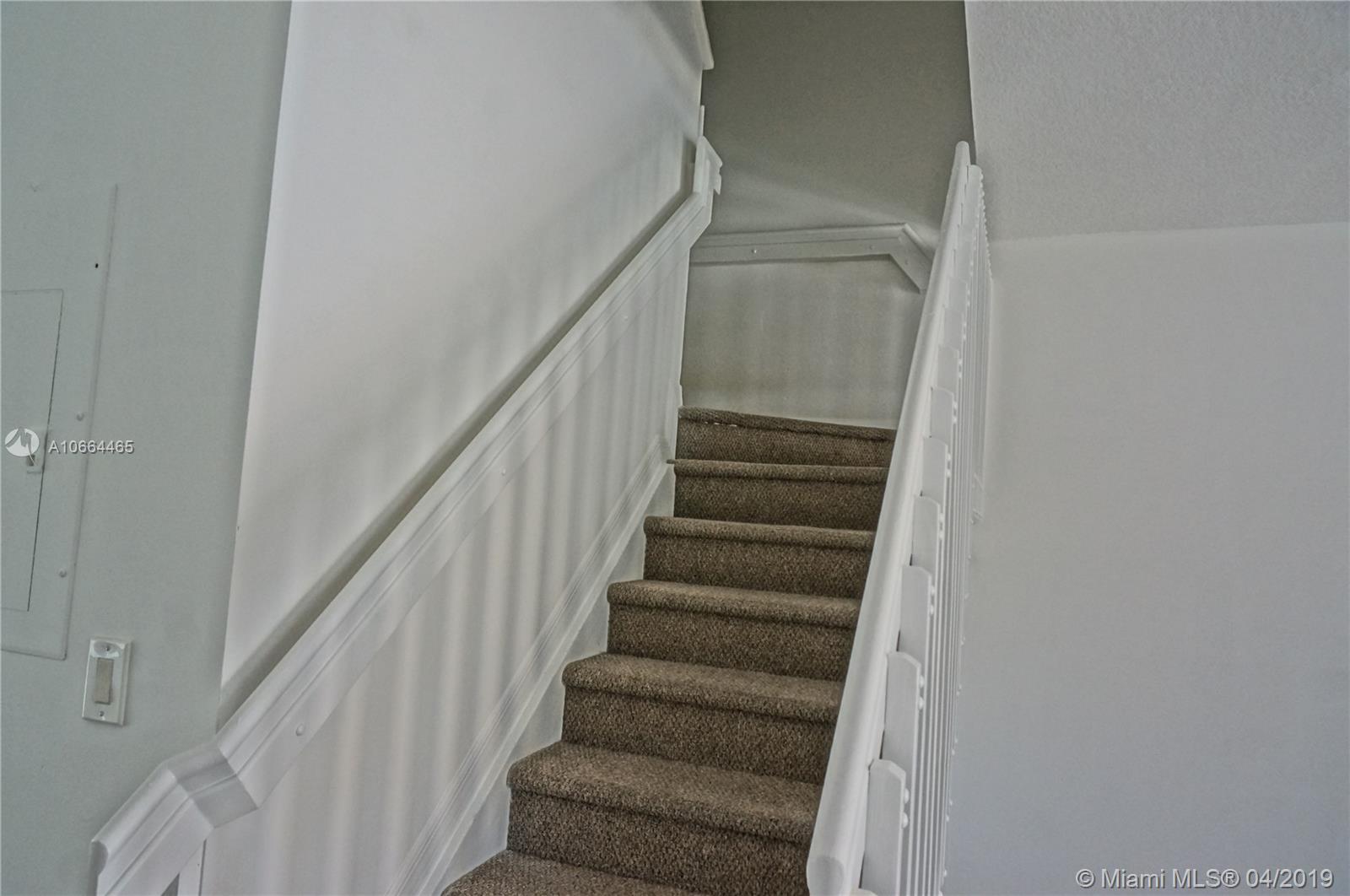 VENETIA GROVE - Residential