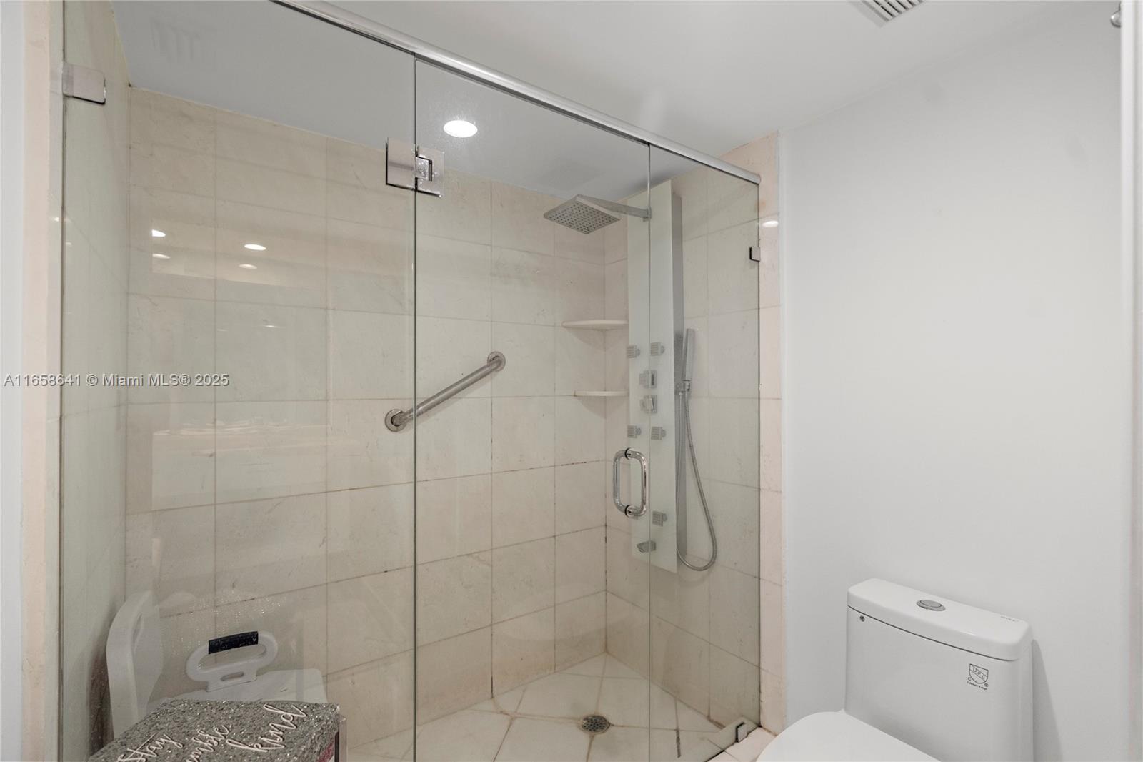 MYSTIC POINTE CONDO NO TH - Residential